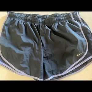 Nike Tempo Shorts - gray and periwinkle 1X